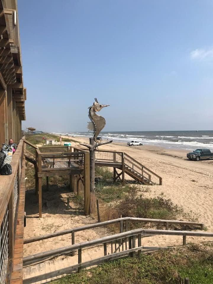 Fun In The Sun! Cozy Beach Pad, Gulf Views And Easy Access To The Sand! Surfside Beach Exterior photo